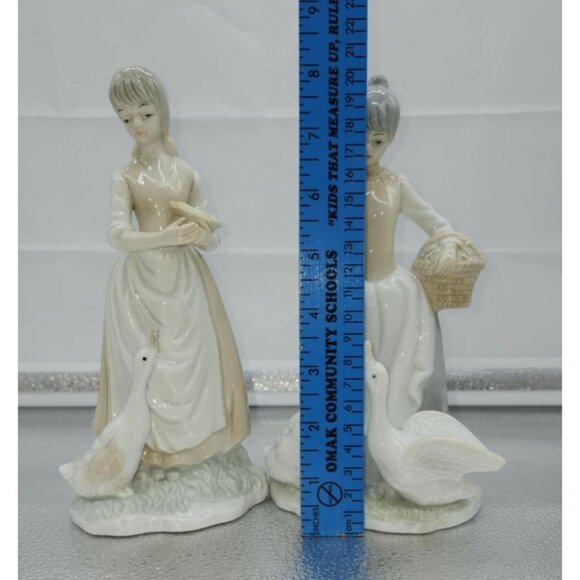 Vtg Ceramic Women Ducks Hand-Painted Farmhouse Decor Collectibles Goose Geese - Picture 9 of 10